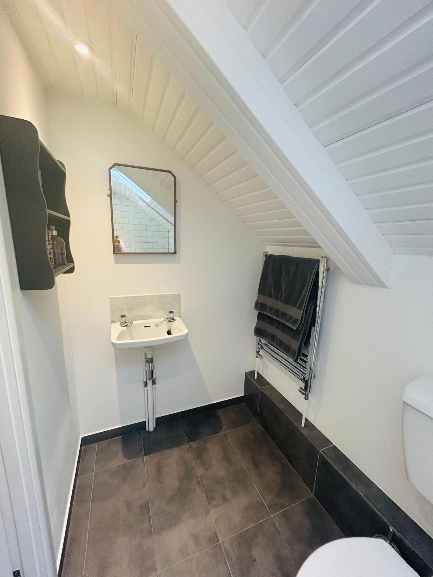 Glastonbury Festival En-Suite Studio With Kitchenette - 2 Miles To Site ภายนอก รูปภาพ